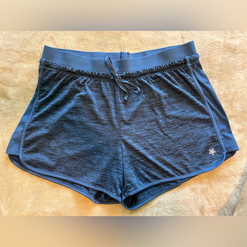 Like new athletic shorts